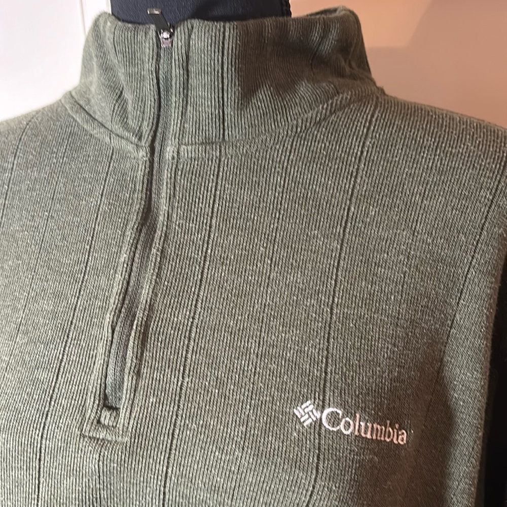 Columbia Men’s or Woman’s green 1/4 zip sweater. size 2X Tall - Picture 2 of 4